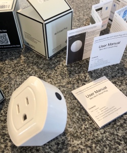 WiFi Smart Plug - and packaging